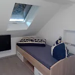Appartement Zur Weissen Taube Haus 2 Grosse Monteurs Und Handwerkerwohnung Nahe Berlin Und Brandenburg *