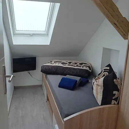 Apartment Zur Weissen Taube Haus 2 Grosse Monteurs Und Handwerkerwohnung Nahe Berlin Und Brandenburg *
