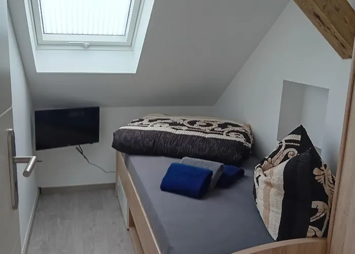 شقة Zur Weissen Taube Haus 2 Grosse Monteurs Und Handwerkerwohnung Nahe Berlin Und Brandenburg *