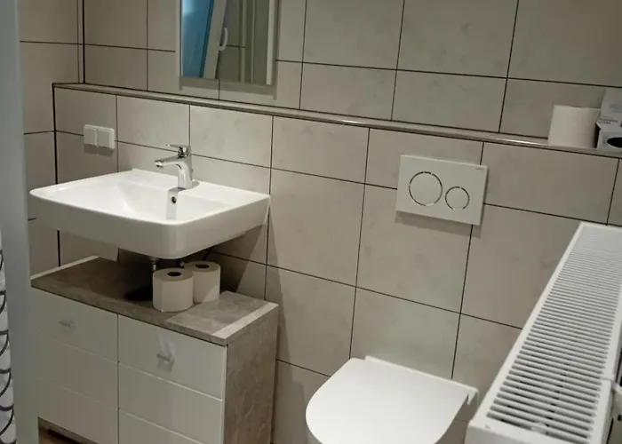 شقة Zur Weissen Taube Haus 2 Grosse Monteurs Und Handwerkerwohnung Nahe Berlin Und Brandenburg