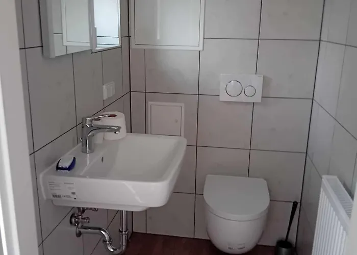 Apartment Zur Weissen Taube Haus 2 Grosse Monteurs Und Handwerkerwohnung Nahe Berlin Und Brandenburg *