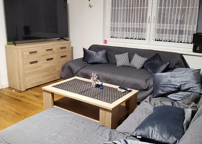 Apartment Zur Weissen Taube Haus 2 Grosse Monteurs Und Handwerkerwohnung Nahe Berlin Und Brandenburg Beelitz